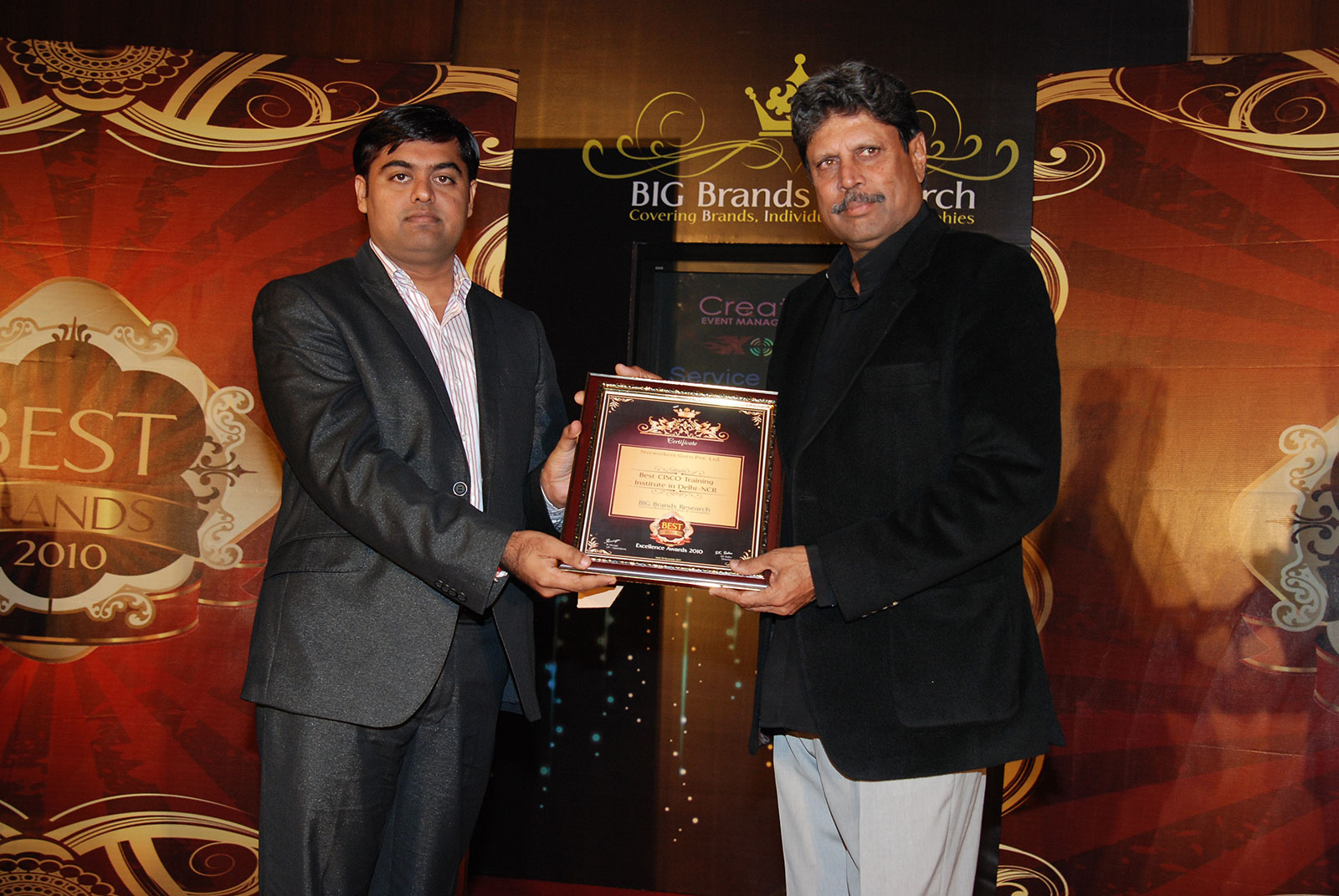 Award by kapil dev